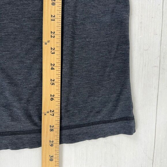 Lululemon Men Size L Short Sleeve T-Shirt Wave Print Gray Black Athletic Stretch - Picture 10 of 11